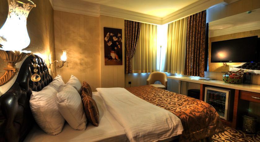 Golden Deluxe Hotel อาดานา ภายนอก รูปภาพ