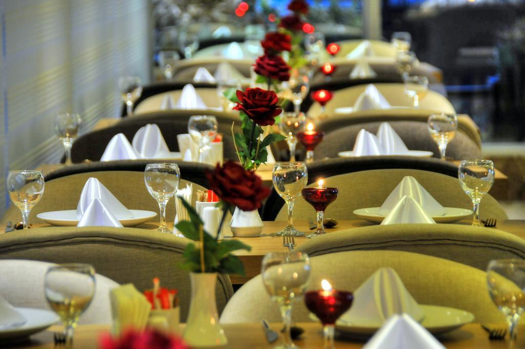 Golden Deluxe Hotel อาดานา ภายนอก รูปภาพ