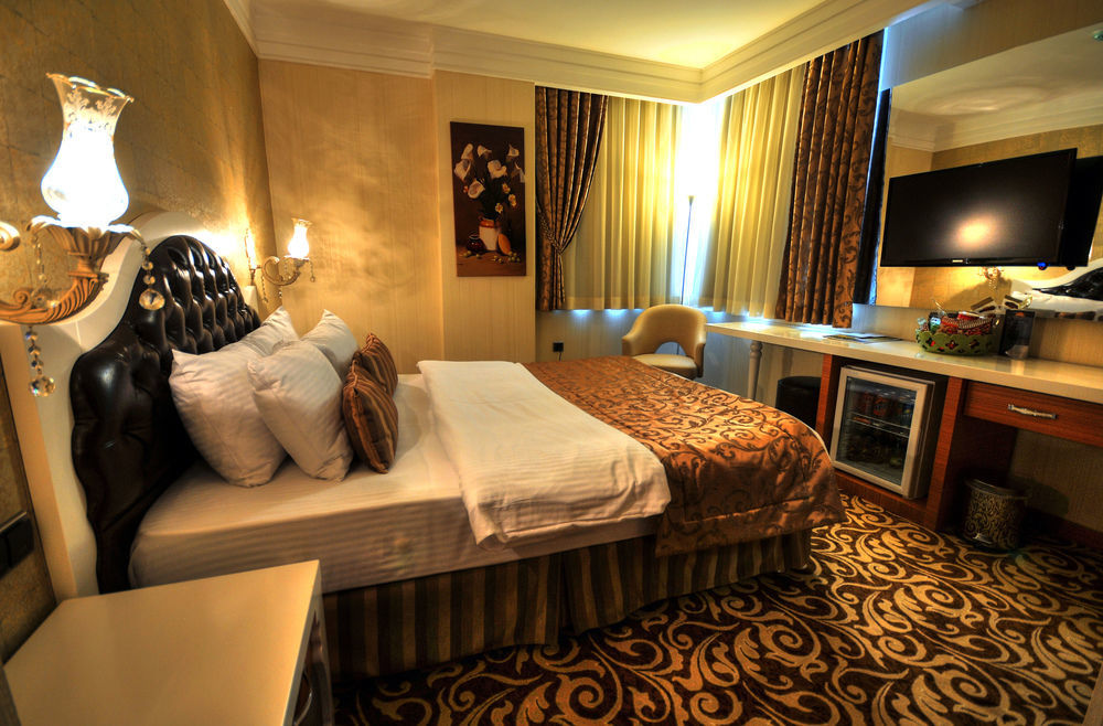 Golden Deluxe Hotel อาดานา ภายนอก รูปภาพ
