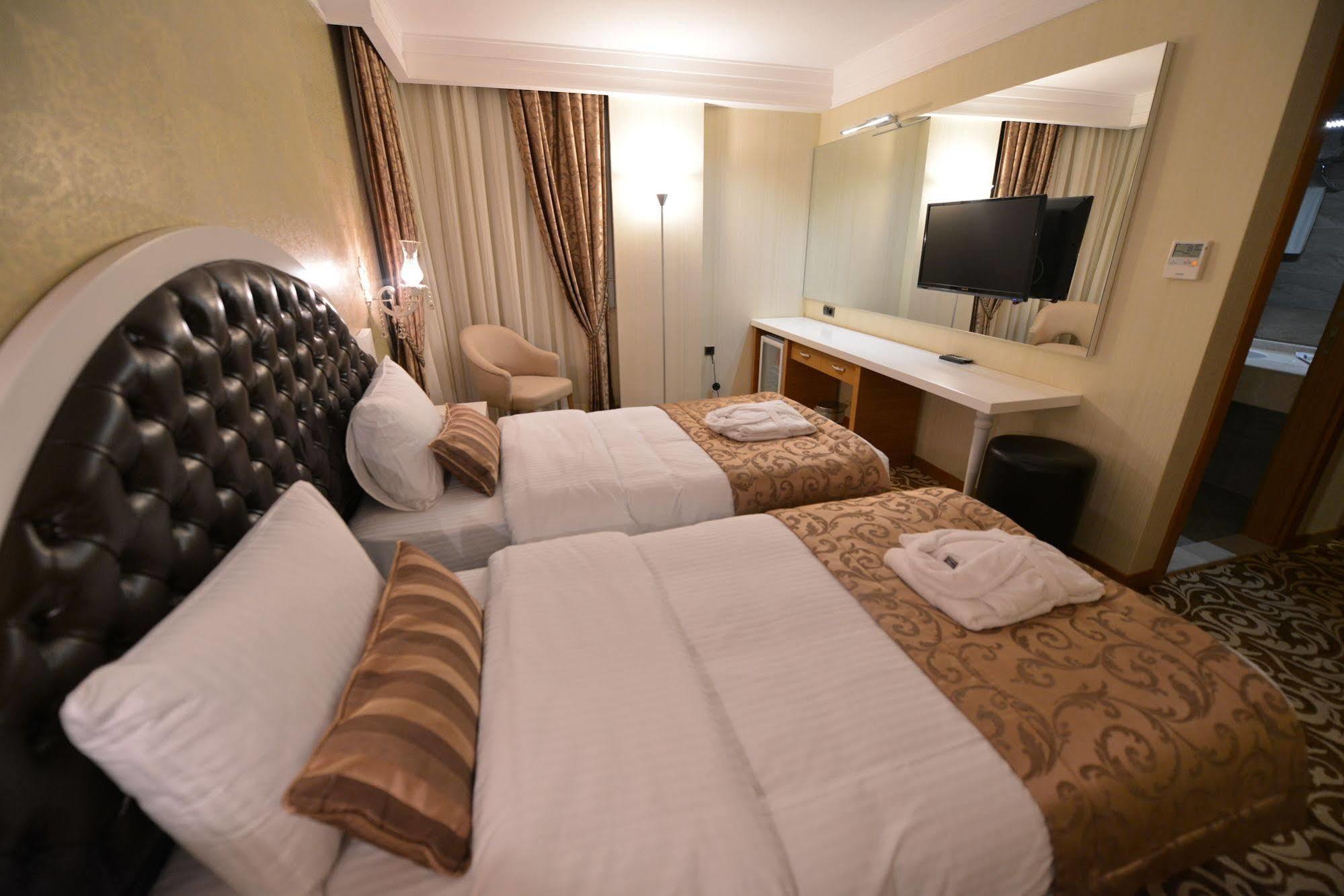 Golden Deluxe Hotel อาดานา ภายนอก รูปภาพ